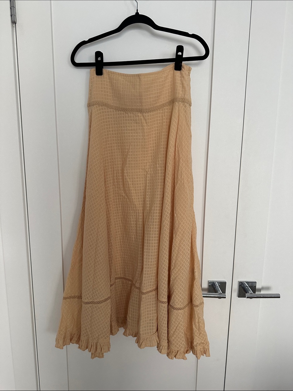 Zara Light Yellow Maxi Skirt with Grid Texture